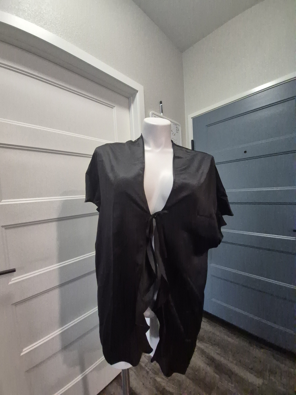 Victoria's Secret Black Satin Kimono Cardigan